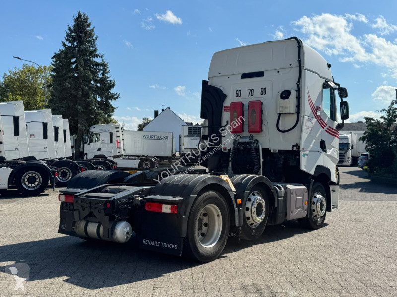 Cabeza tractora Renault   T440  Hi-Sleeper...