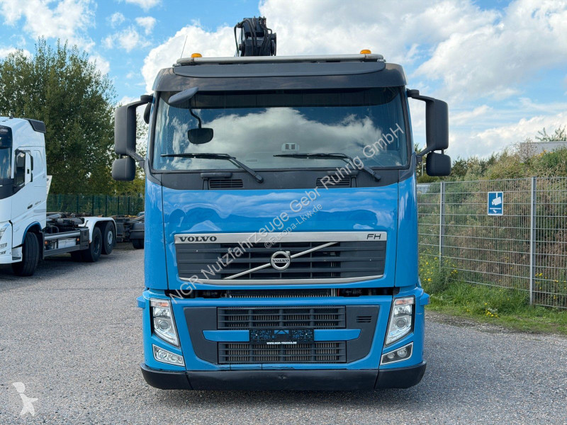 Cabeza tractora Volvo 420 6x2 mit Ladekran HLK...
