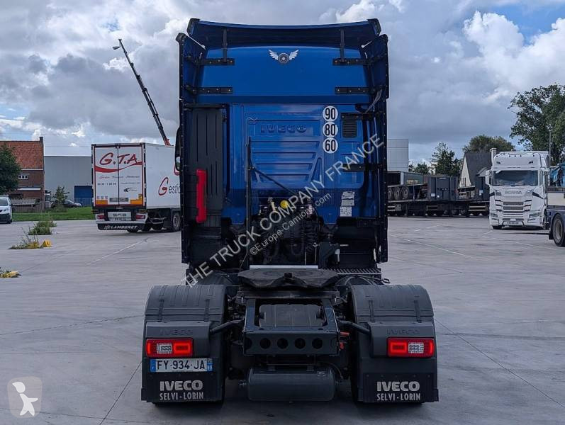 Cabeza tractora Iveco 460 GNL