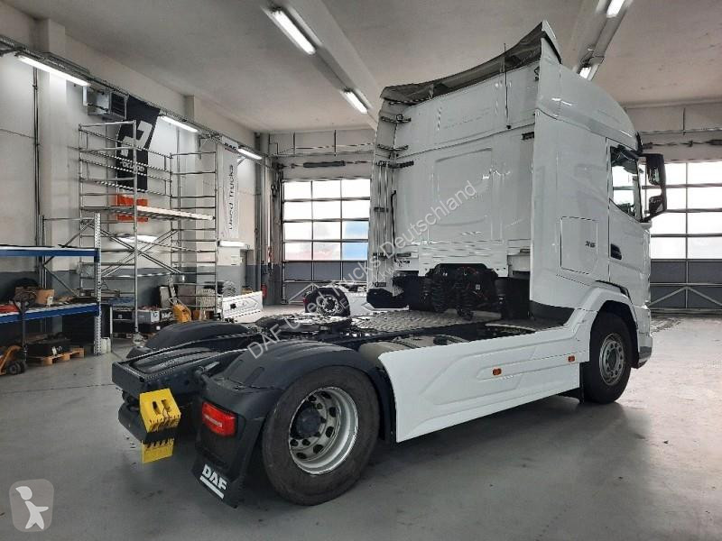 Nyergesvontató DAF 480 FT 4X2