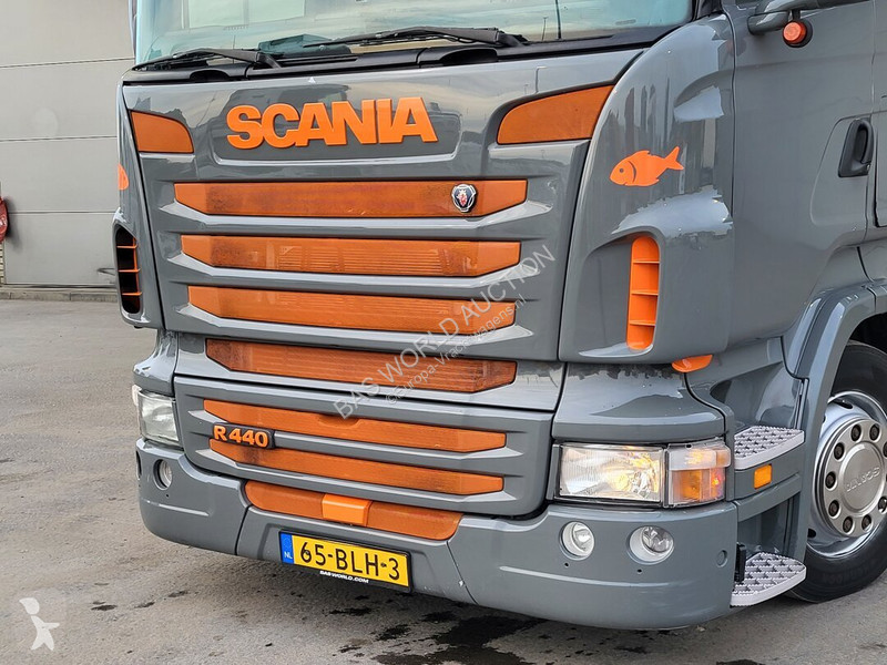 Tahač Scania 440