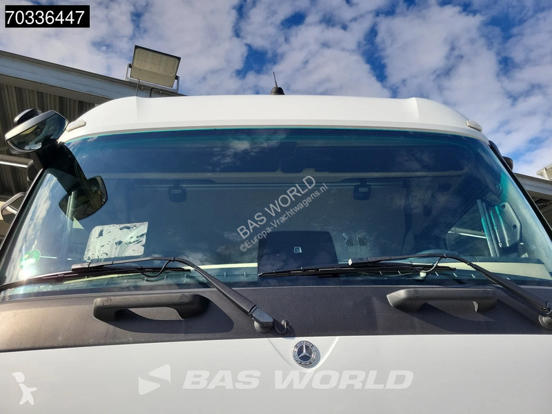 Tahač Mercedes 1845 4X2 StreamSpace Retarder...