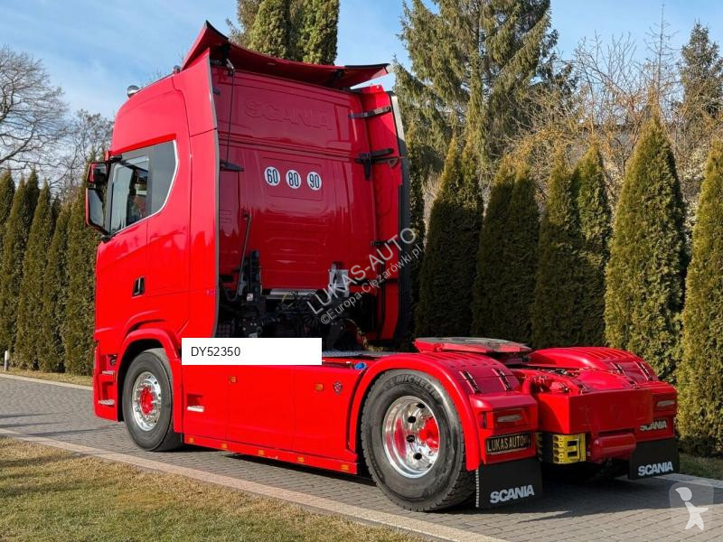 Tahač Scania S 590