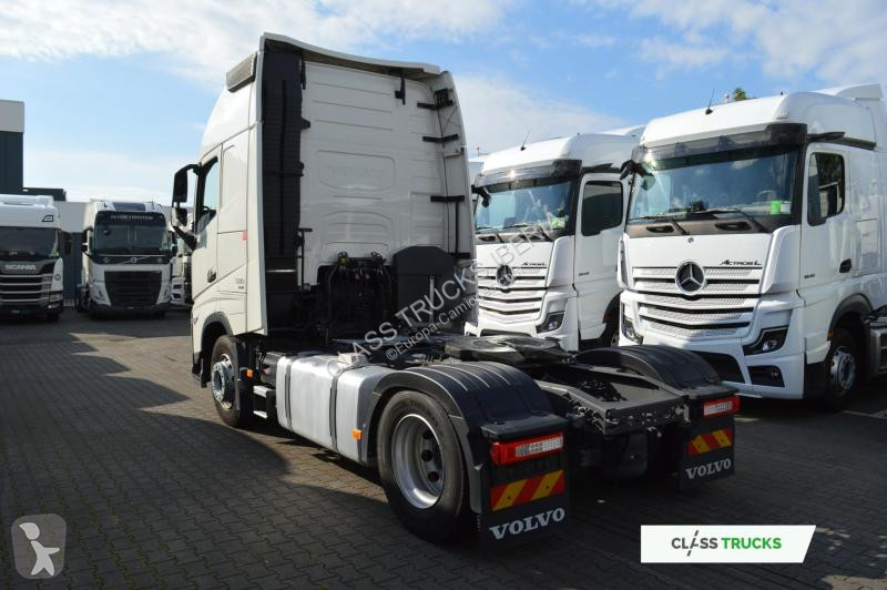 Tahač Volvo 500 Globetrotter XL