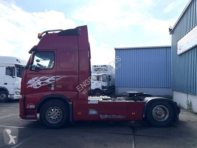 Tahač Volvo 13480 GLOBETROTTER-XL (MANUAL...