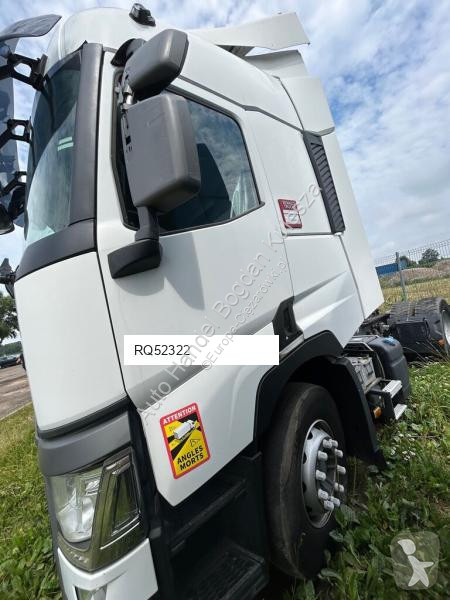 Nyergesvontató Renault T460