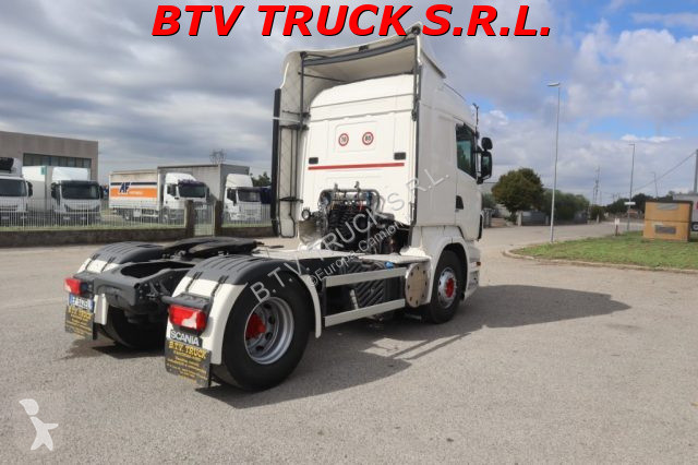 Nyergesvontató Scania DA