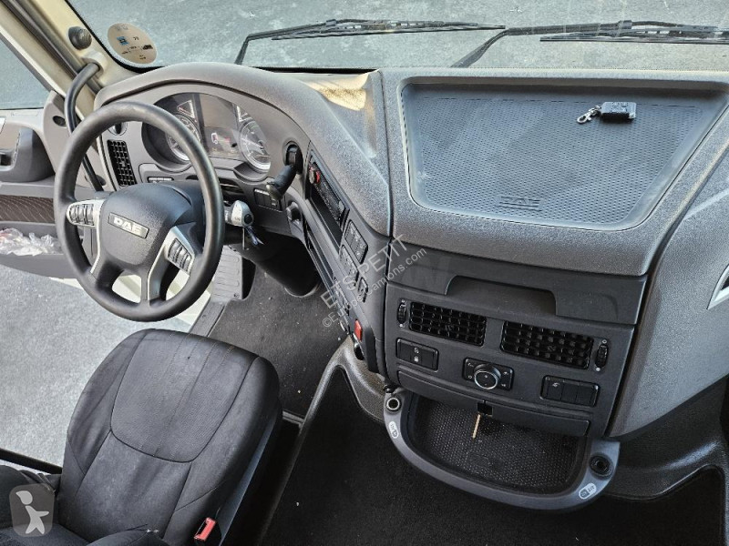 Tahač DAF 480