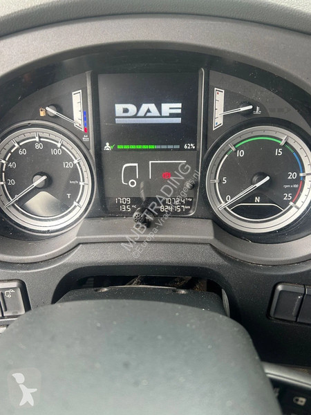 Tahač DAF .440 440 Space Cab, Full spoilers !!