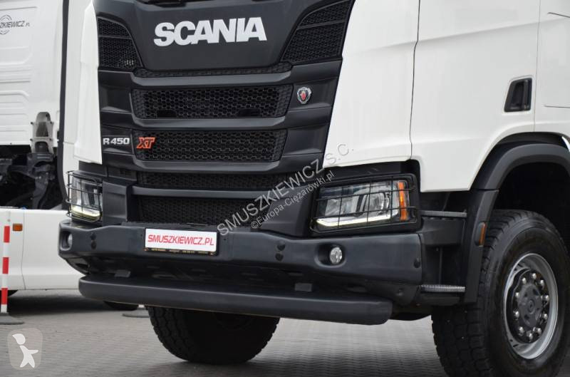 Tractor Scania 450