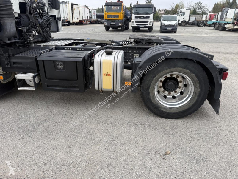 Cabeza tractora Volvo 500
