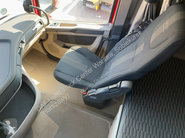 Nyergesvontató DAF 480 FT 4X2