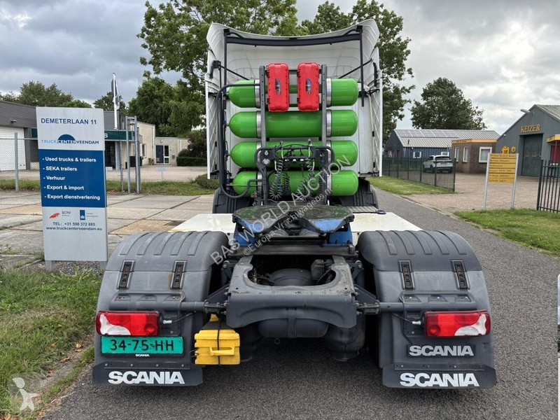 Nyergesvontató Scania 280