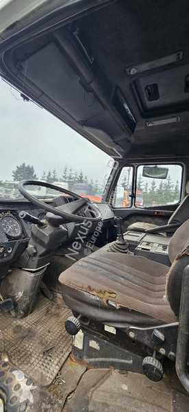Nyergesvontató Mercedes 2628 (V8 / POMPE...