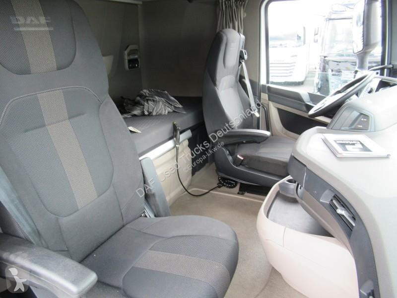 Тягач DAF 530 FT LOW DECK 4X2