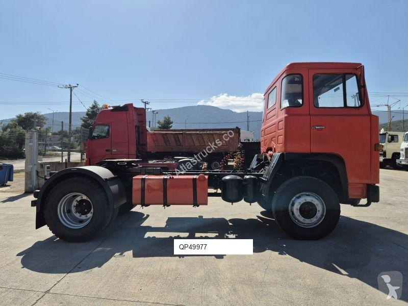 Tractor Scania 111