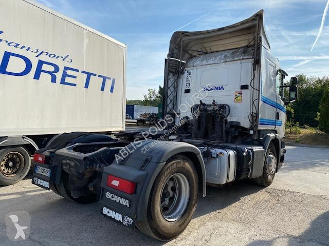 Nyergesvontató Scania