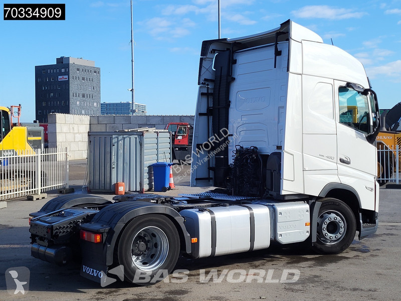Nyergesvontató Volvo FH 460 4X2 Globe APK...
