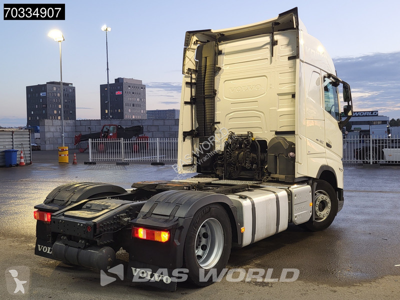 Nyergesvontató Volvo FH 460 4X2 Globe APK...