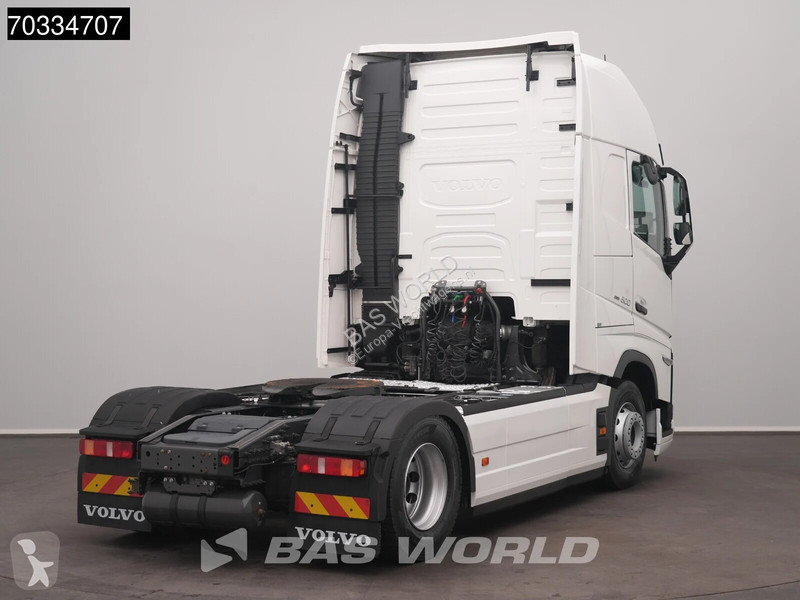 Nyergesvontató Volvo 500 4X2 XL 2x Tanks...