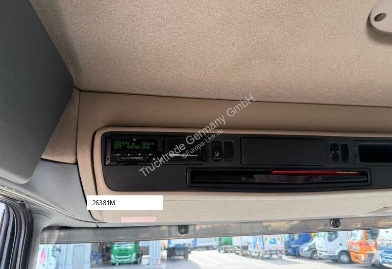 Nyergesvontató Scania 589 R 480 LA