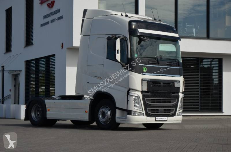 Tratores Volvo 500