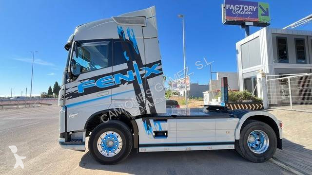 Ciągnik siodłowy Volvo 500