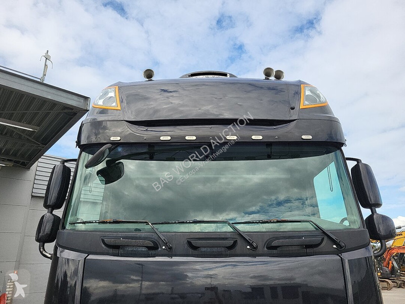 Cap tractor DAF 510