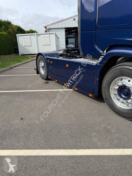 Tratores Scania 530 V 8