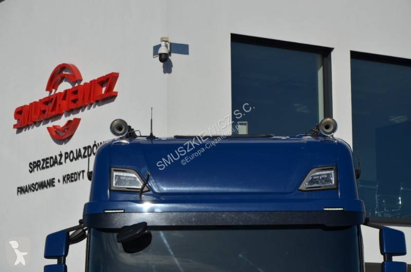 Ciągnik siodłowy Scania 460