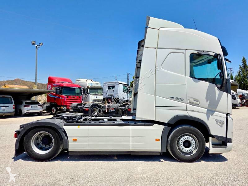 Tractor Volvo 500