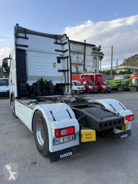 Cap tractor Iveco 510