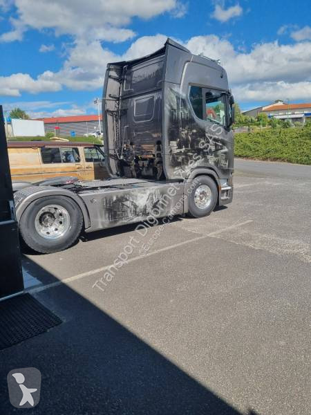 Tractor Scania 660 S