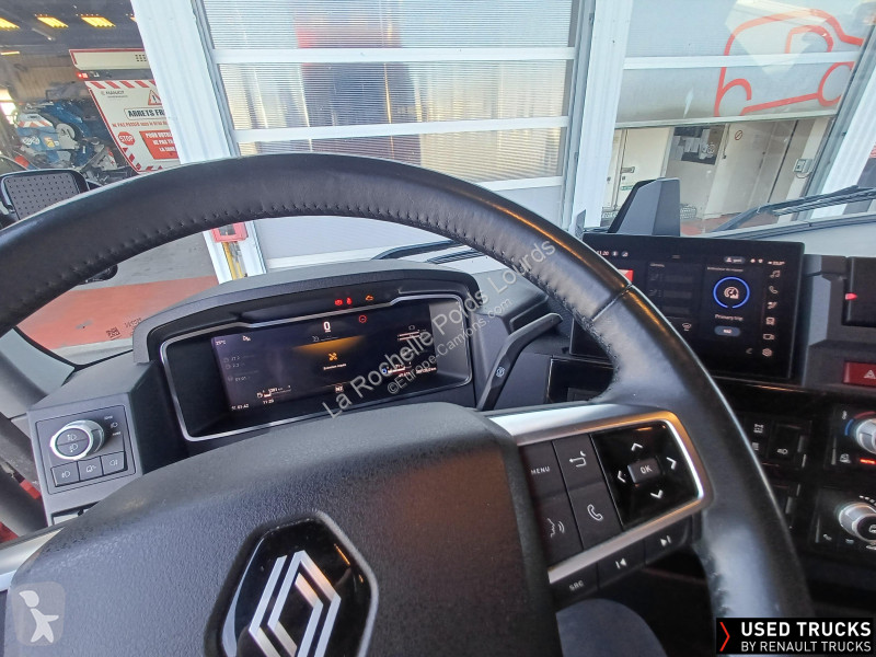 Ciągnik siodłowy Renault