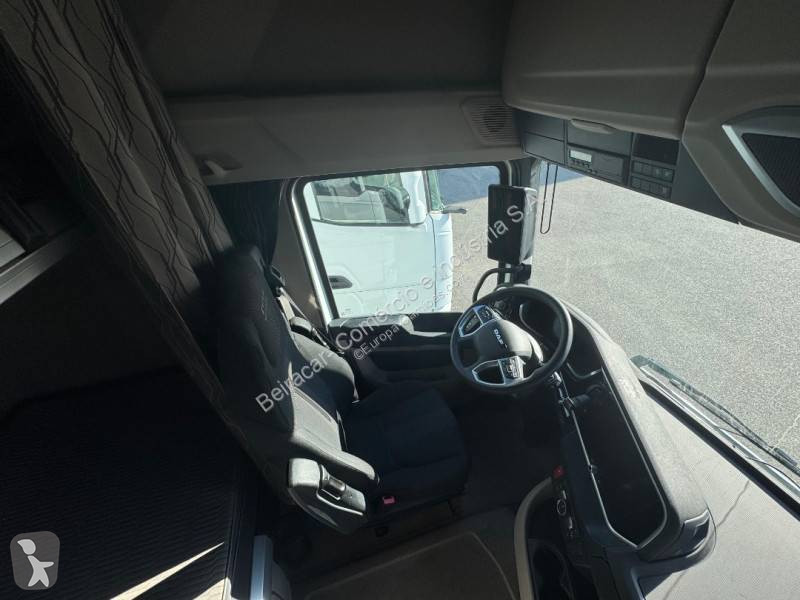 Тягач DAF 480 FT