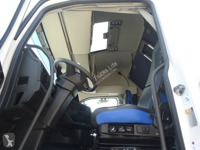 Тягач Volvo FH460, 2023, VEB+, ADR, YV2RTY0A5PB4
