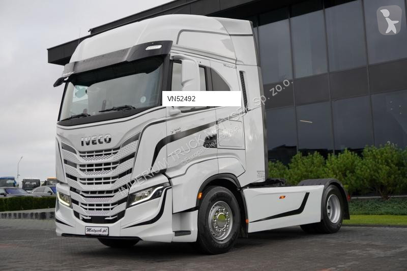 Тягач Iveco / 480