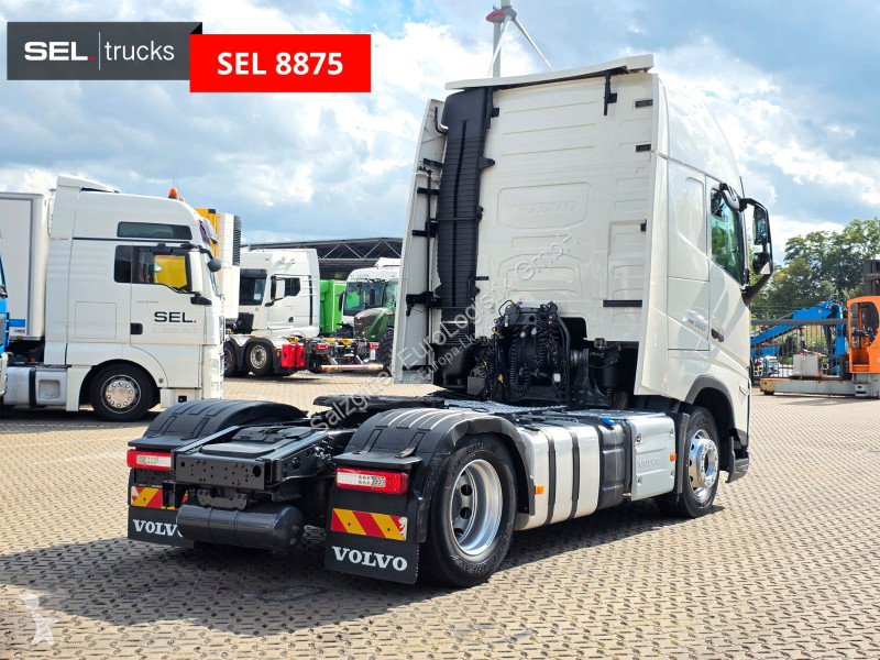 Traktor Volvo 500 | 6E | Teilledersitze |...