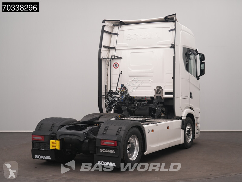 Traktor Scania S660 4X2 Retarder 2x Tanks...