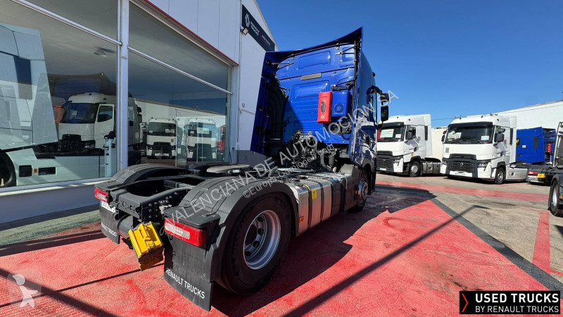 Cabeza tractora Renault