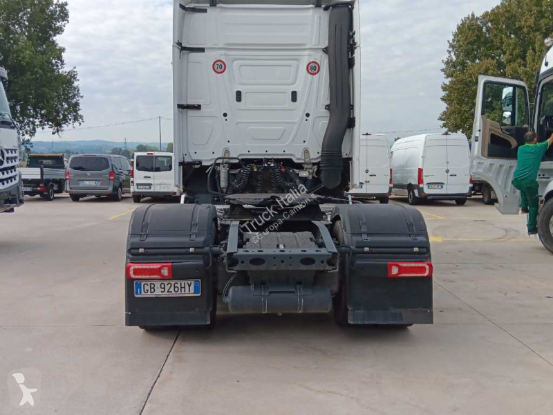 Trattore Stradale Mercedes V - 5 1853 LS 4x2