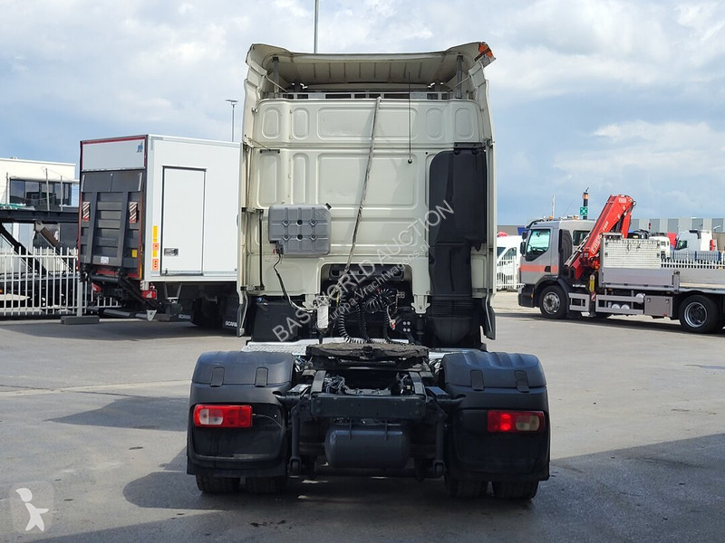 Cabeza tractora DAF 480