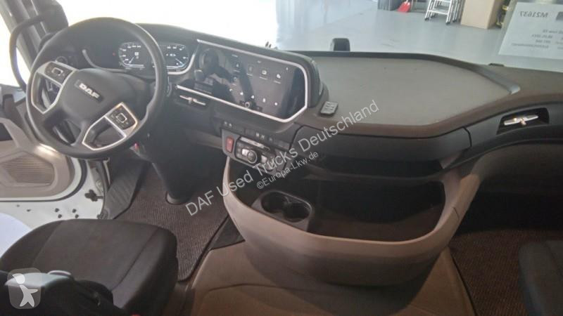 Влекач DAF 530 FT LOW DECK 4X2