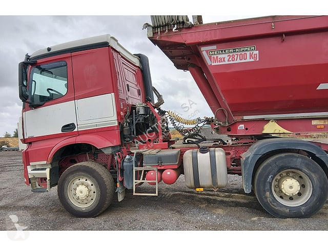 Cabeza tractora Mercedes 2051 AS