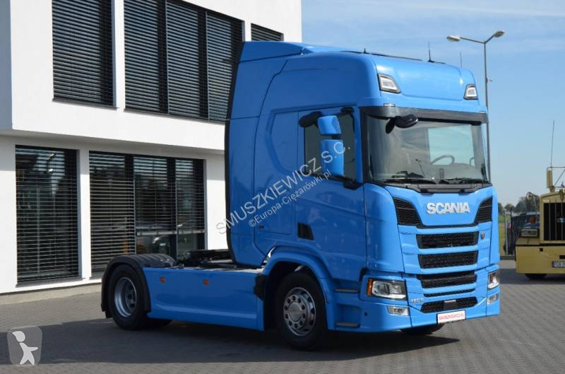 جرار Scania 460