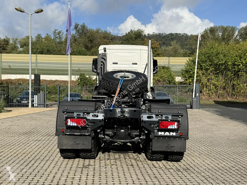 Влекач MAN 40.480 MAN  40.480 6x6 BB SA –...