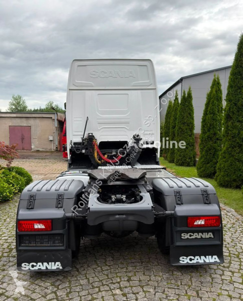 Ciągnik siodłowy Scania R 410