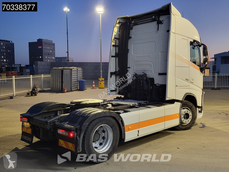 جرار Volvo FH 460 FH 4X2  Globe