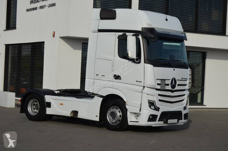 جرار Mercedes