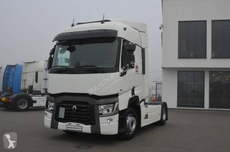 Renault 440 tractor unit